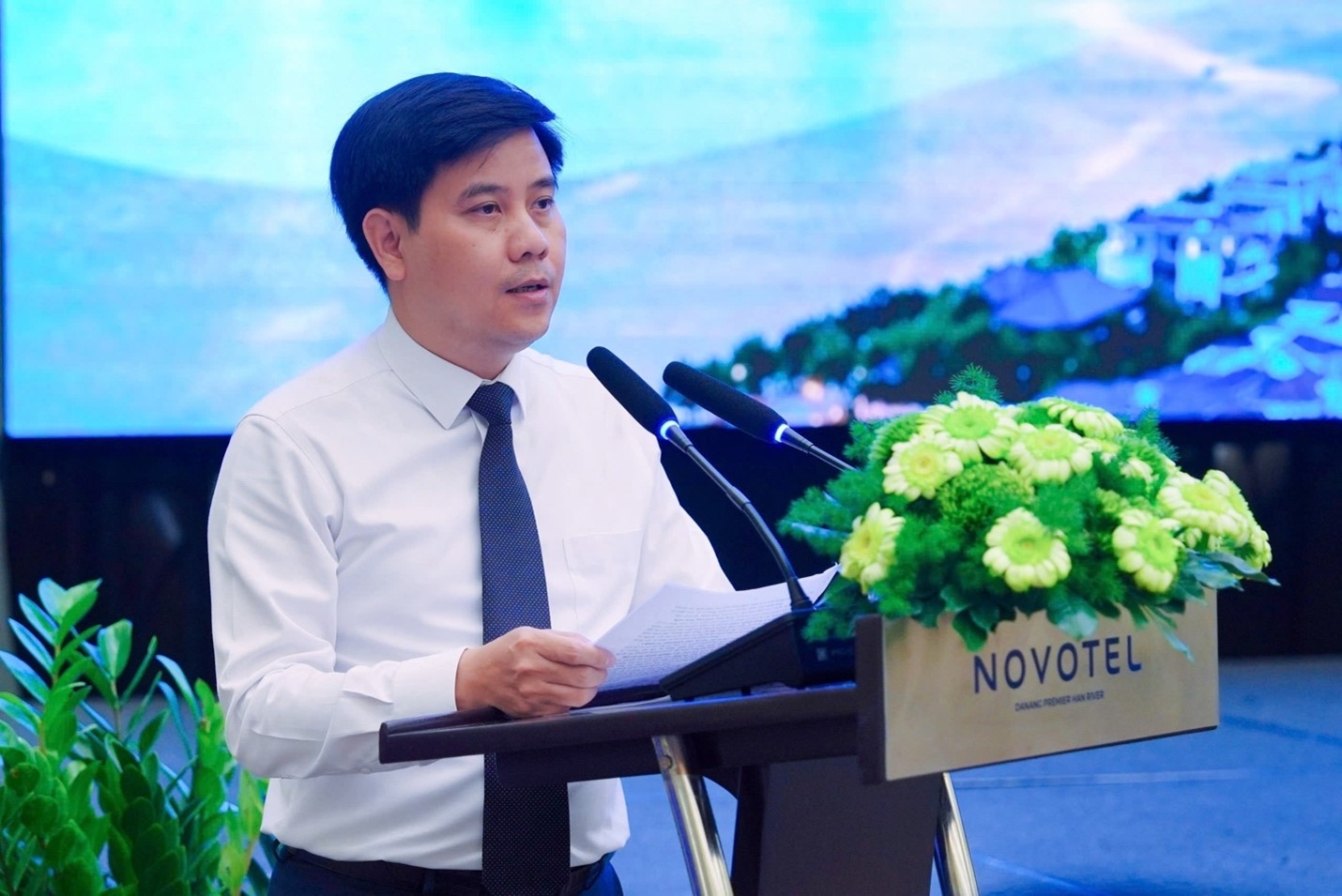 Ông Lê Anh Xuân, Giám đốc NHNN chi nhánh Khu vực 9 phát biểu tại Diễn đàn